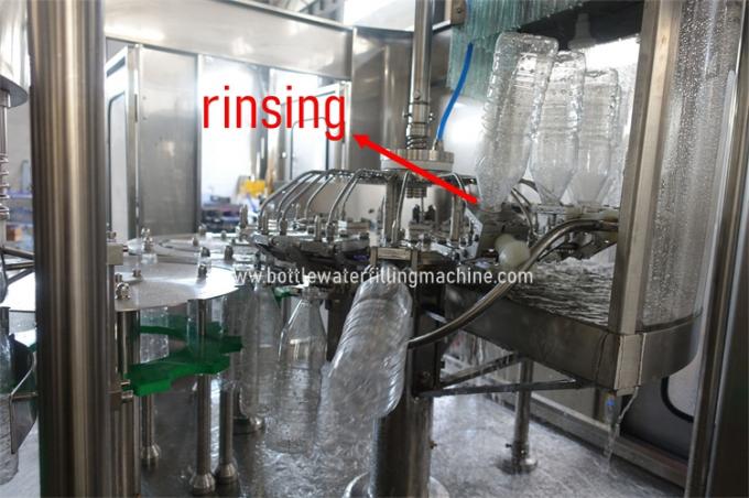 آلات تعبئة سائل الشرب المعدنية النقية ، نظام تعبئة زجاجة الماء الأوتوماتيكي 1