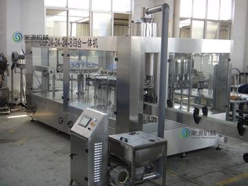 الصين 24 Heads Carbonated Soft Drink Filling Machine المزود