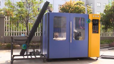 الصين Auto Juice PET Bottle Blowing Machine , Blow Molding Equipment المزود
