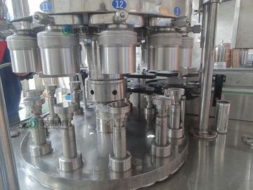 3 in 1 Monoblock Beverage Filling Machine 2000bph For Carbonated Drinks